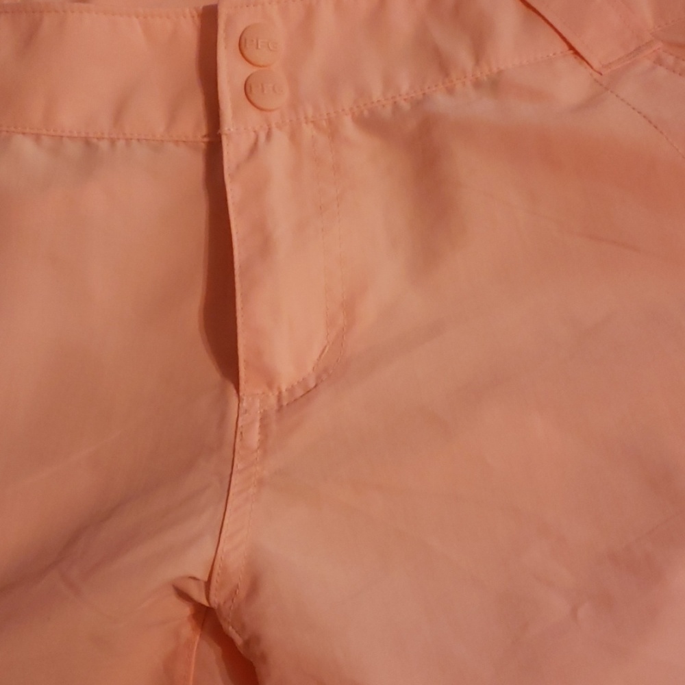 Columbia shorts NEVER WORN